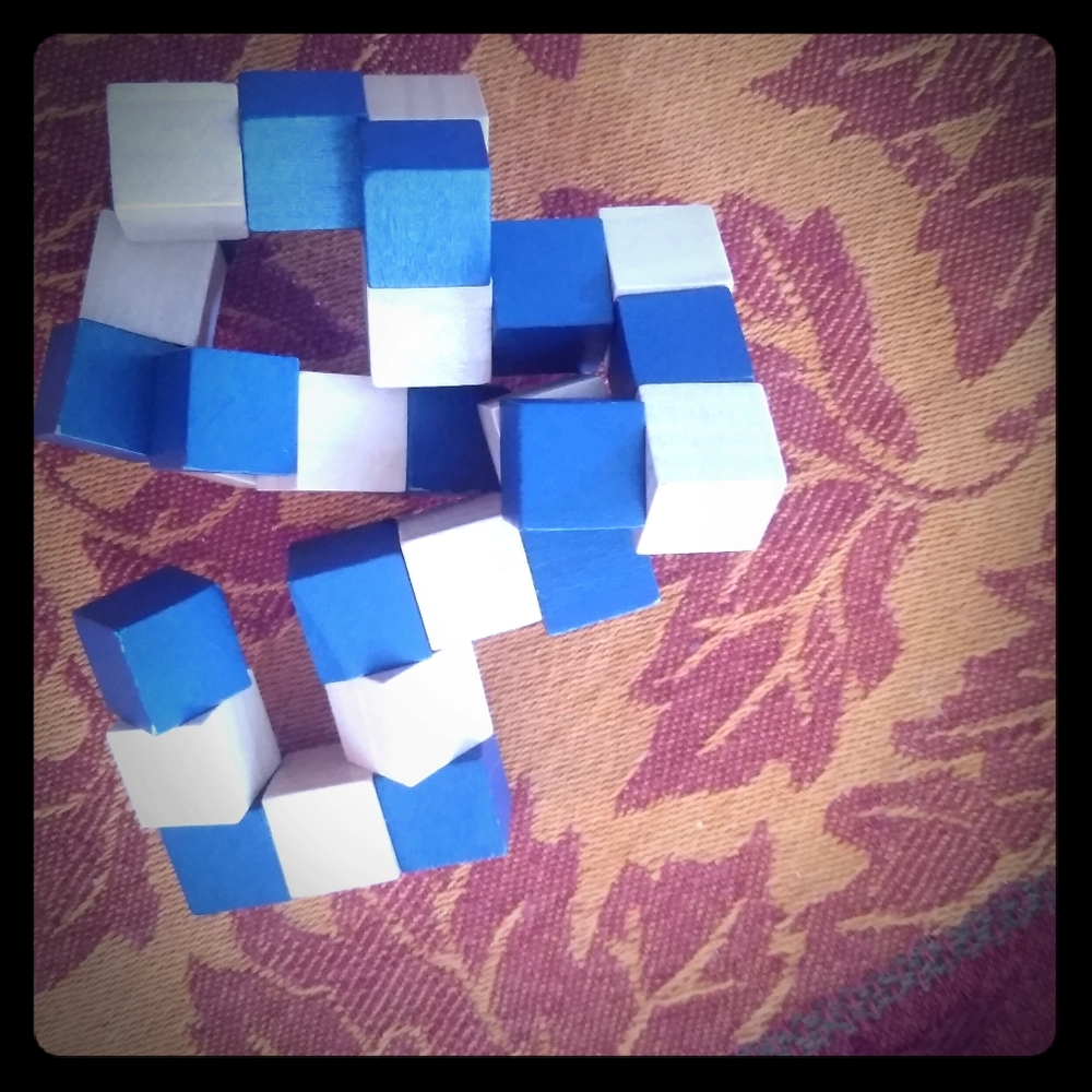 😊 Fidget Toy connected blocks, free w bundle